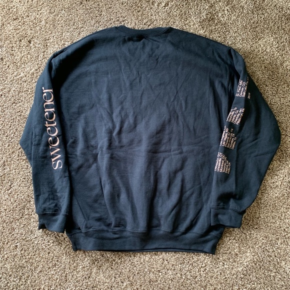 NEW Sweetener World Tour Black Stairs Crewneck - Picture 6 of 6